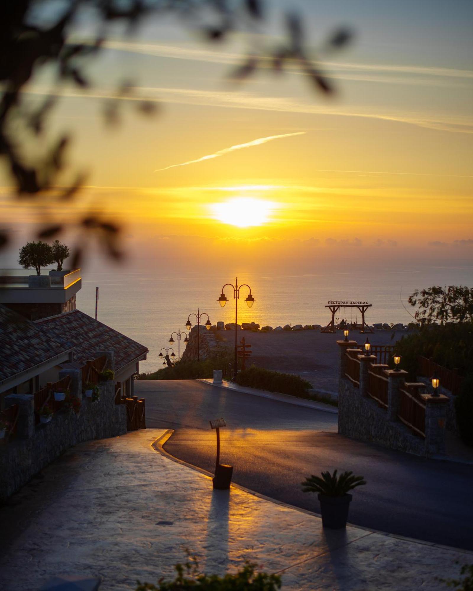 Carevic Resort & Villas Будва Экстерьер фото